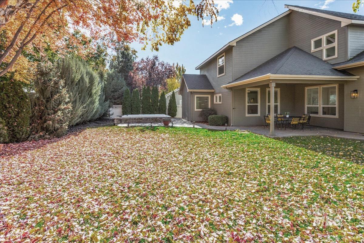 216 N Story Book Way, Eagle, Idaho 83616-4891, 5 Bedrooms, 2.5 Bathrooms, Residential For Sale, Price $750,000, 98966109