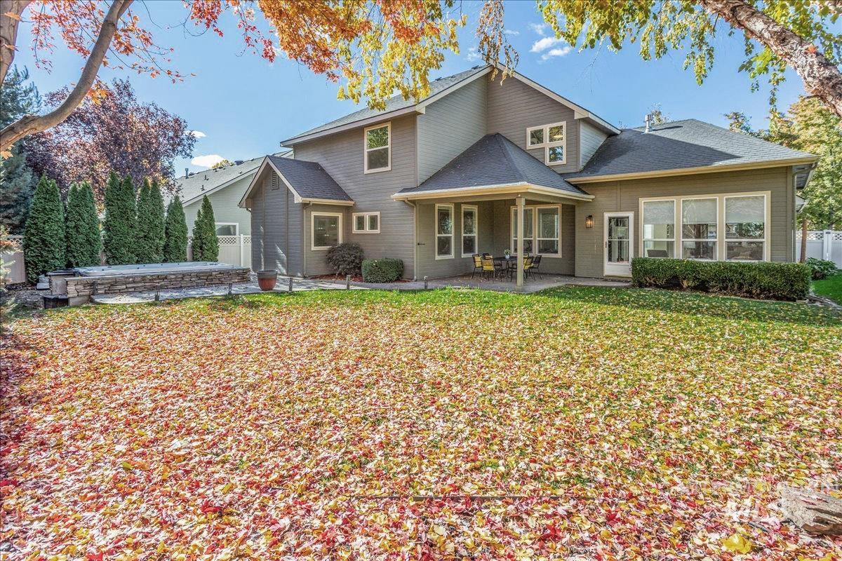 216 N Story Book Way, Eagle, Idaho 83616-4891, 5 Bedrooms, 2.5 Bathrooms, Residential For Sale, Price $750,000, 98966109