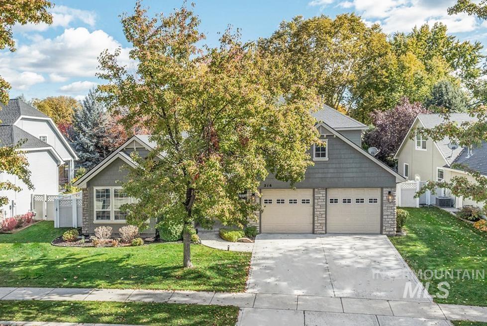 216 N Story Book Way, Eagle, Idaho 83616-4891, 5 Bedrooms, 2.5 Bathrooms, Residential For Sale, Price $750,000, 98966109