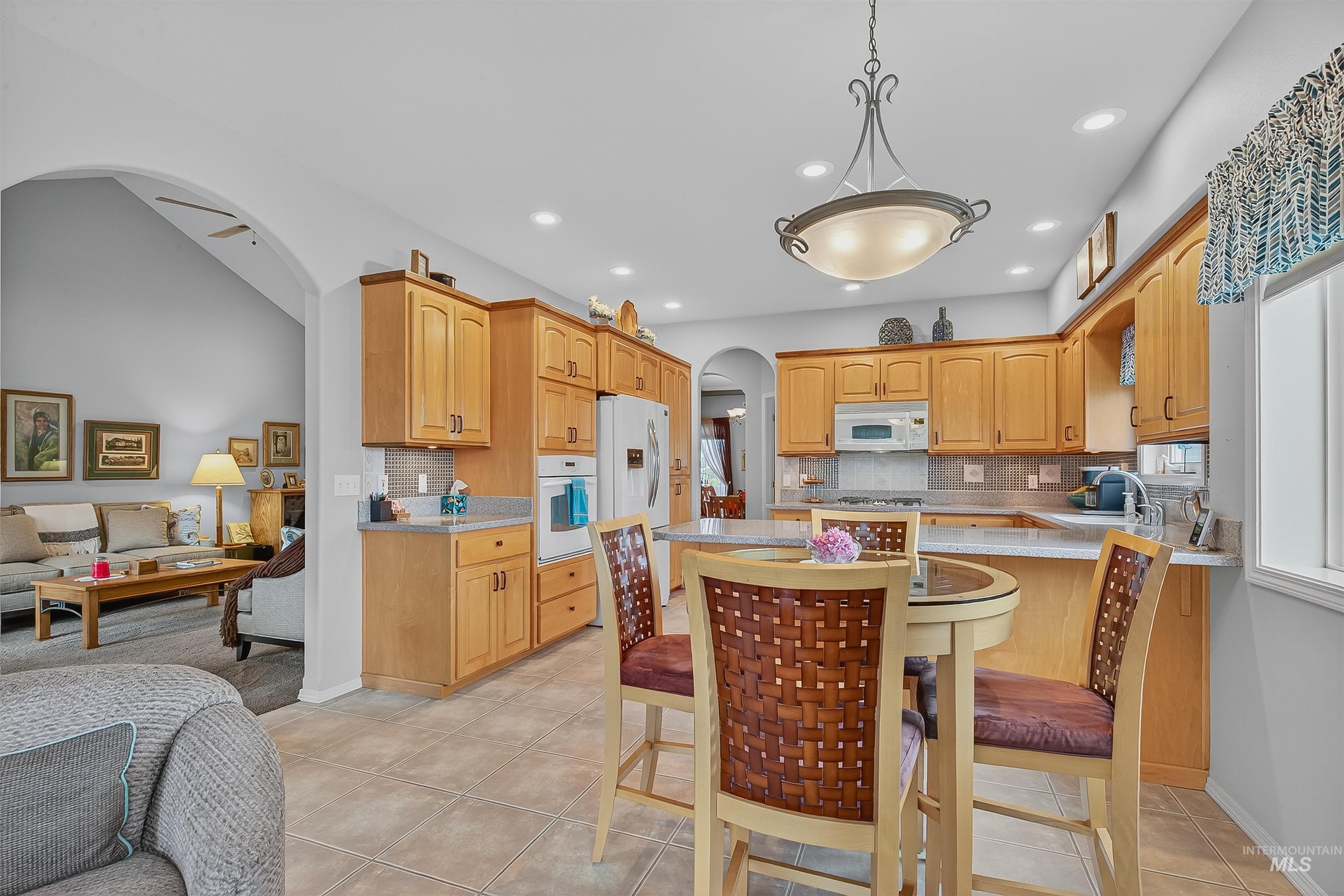 2127 Quailridge Ct, Clarkston, Washington 99403, 3 Bedrooms, 2 Bathrooms, Residential For Sale, Price $549,900, 98966114