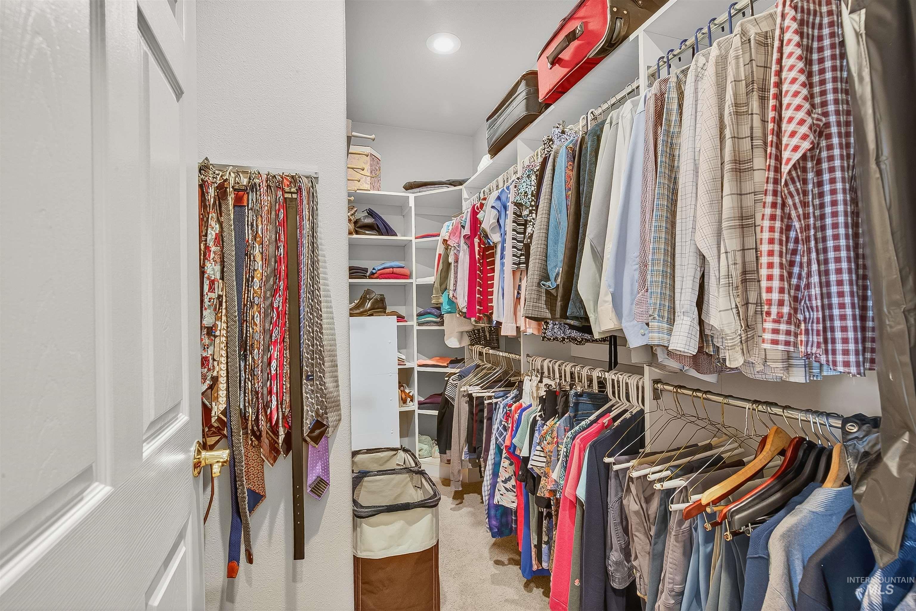 2127 Quailridge Ct, Clarkston, Washington 99403, 3 Bedrooms, 2 Bathrooms, Residential For Sale, Price $549,900, 98966114