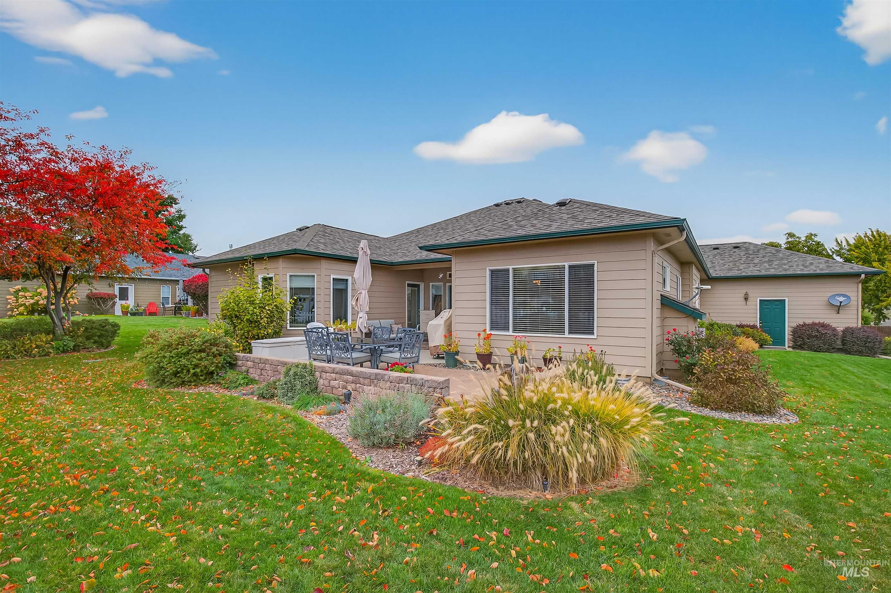 2127 Quailridge Ct, Clarkston, Washington 99403, 3 Bedrooms, 2 Bathrooms, Residential For Sale, Price $549,900, 98966114