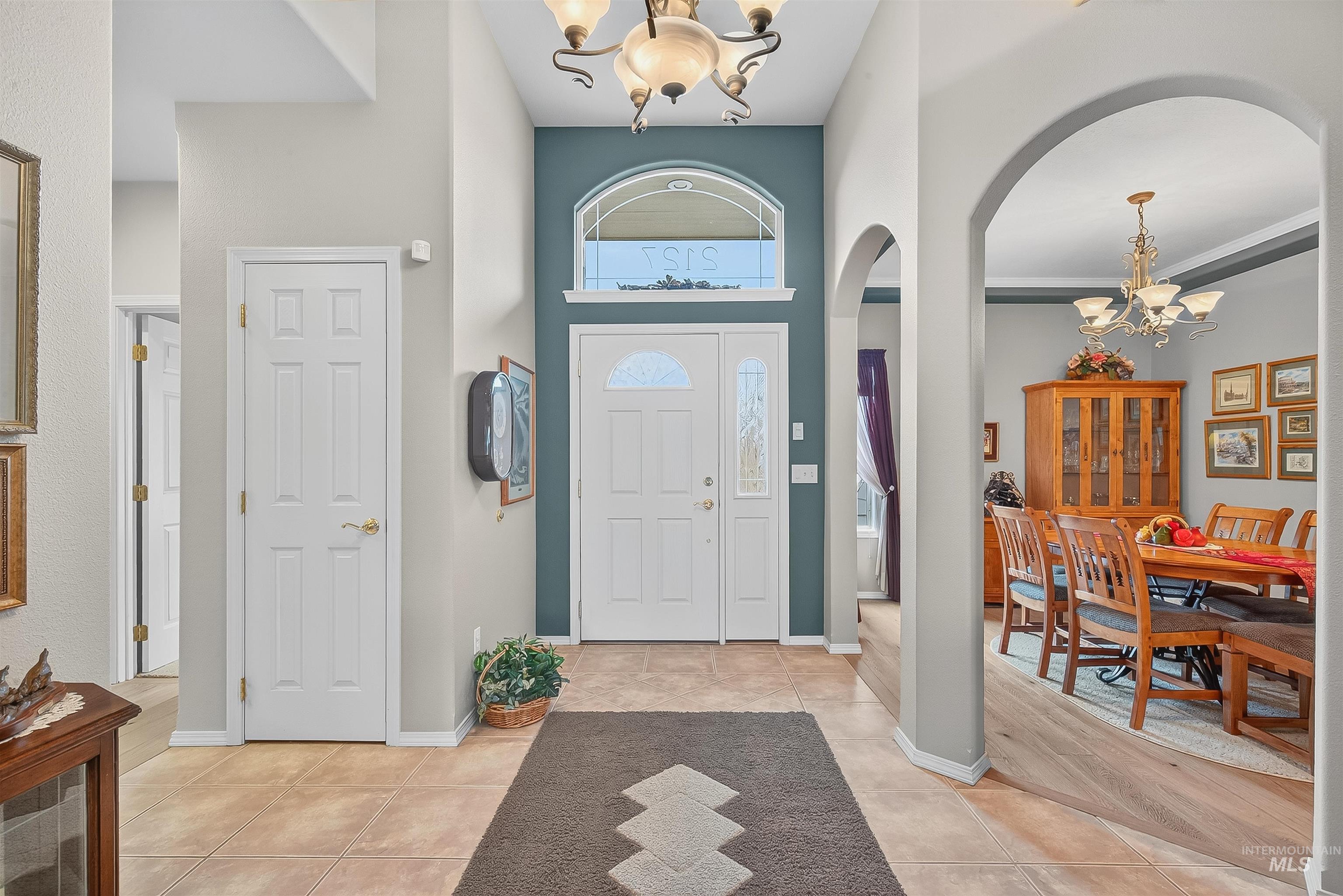 2127 Quailridge Ct, Clarkston, Washington 99403, 3 Bedrooms, 2 Bathrooms, Residential For Sale, Price $549,900, 98966114