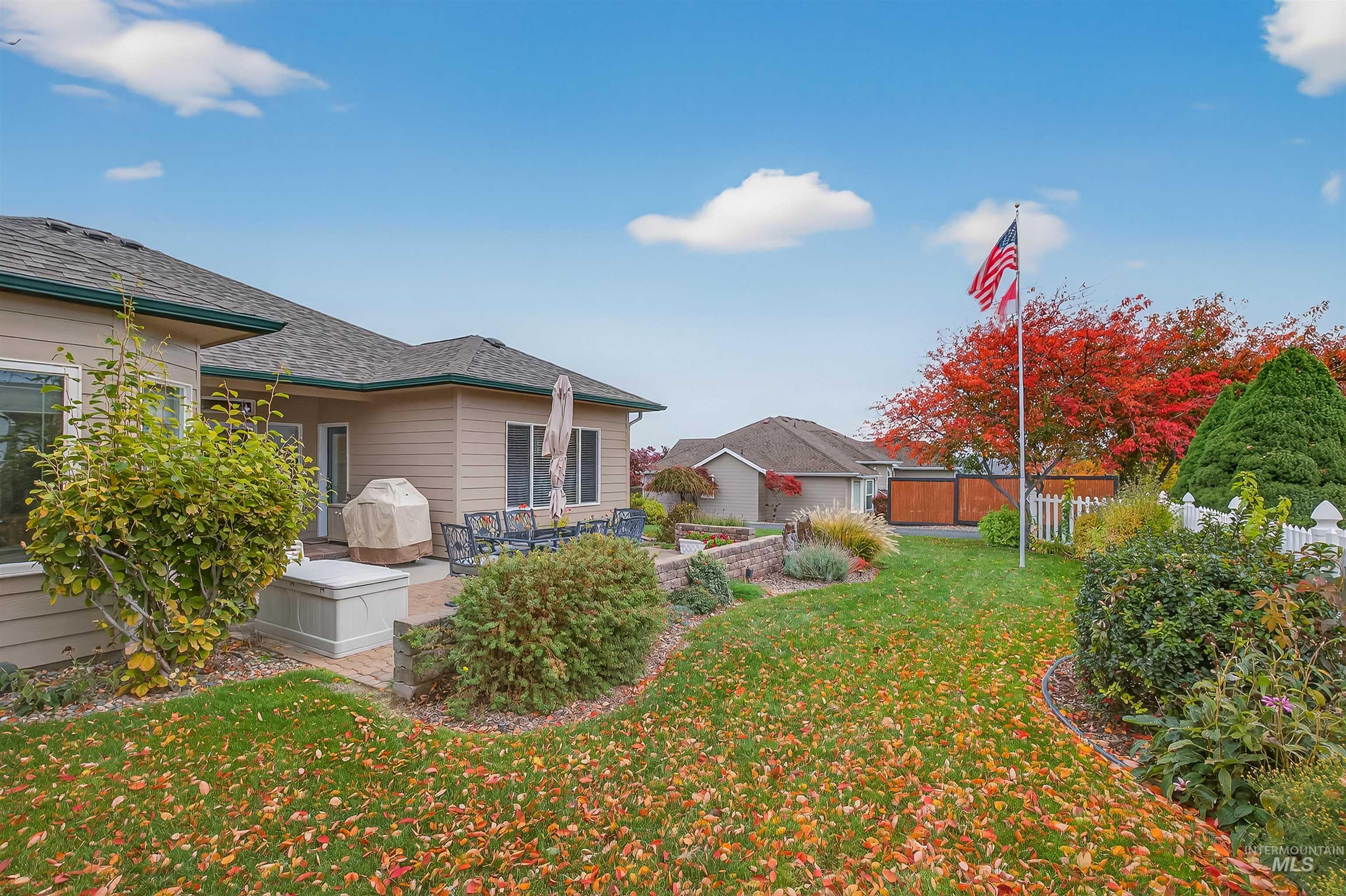 2127 Quailridge Ct, Clarkston, Washington 99403, 3 Bedrooms, 2 Bathrooms, Residential For Sale, Price $549,900, 98966114