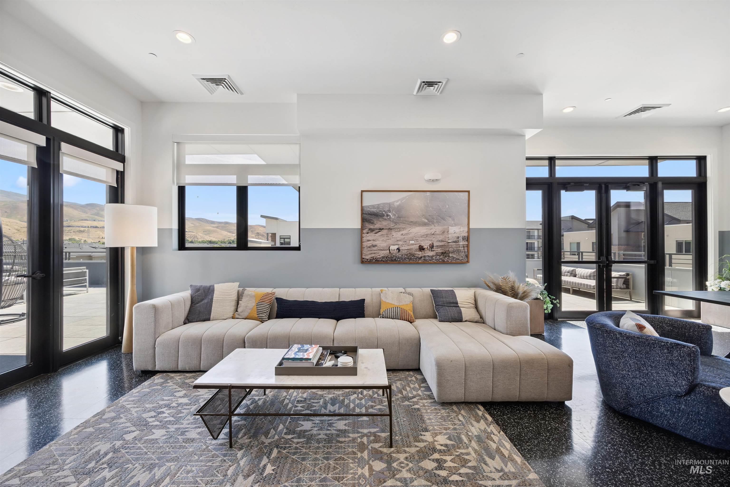 3850 E Haystack St., Boise, Idaho 83716-5885, 2 Bedrooms, 2 Bathrooms, Residential For Sale, Price $429,900, 98966118