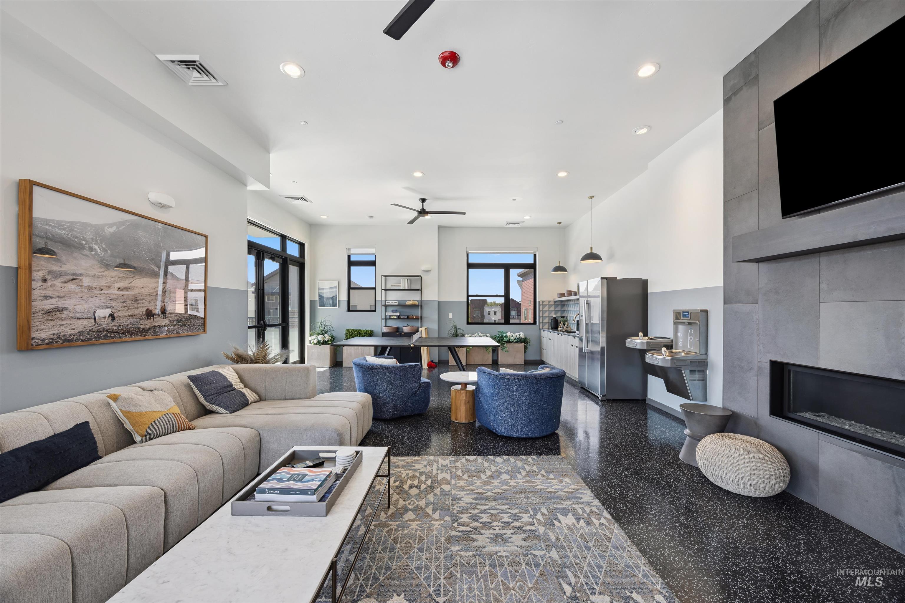 3850 E Haystack St., Boise, Idaho 83716-5885, 2 Bedrooms, 2 Bathrooms, Residential For Sale, Price $429,900, 98966118