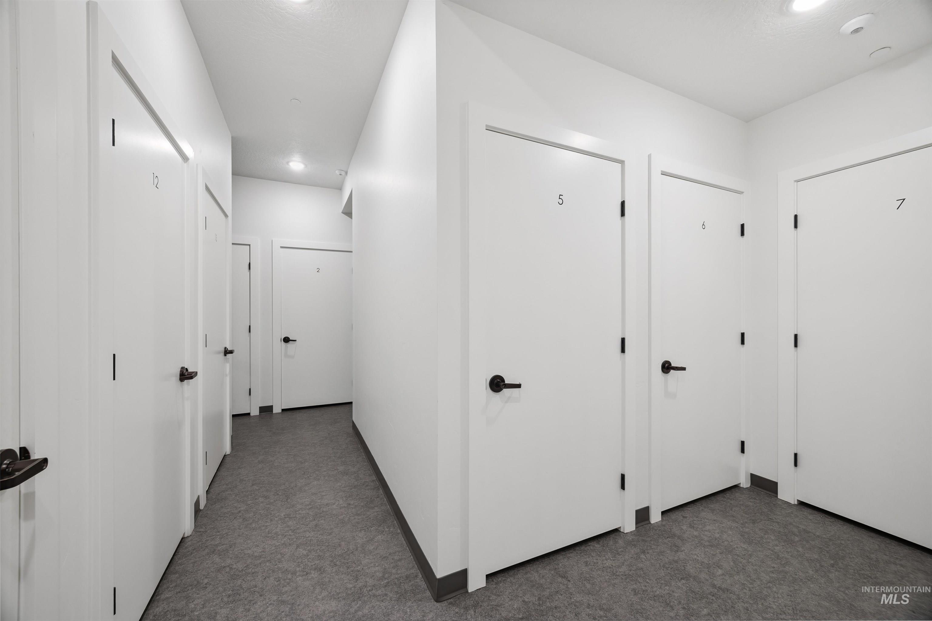 3850 E Haystack St., Boise, Idaho 83716-5885, 2 Bedrooms, 2 Bathrooms, Residential For Sale, Price $429,900, 98966118