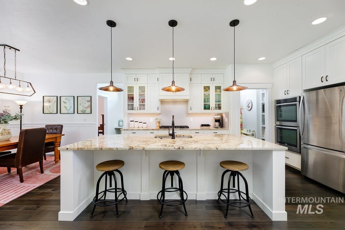 1833 N Monterossa, Eagle, Idaho 83616, 3 Bedrooms, 2.5 Bathrooms, Residential For Sale, Price $839,000, 98966120