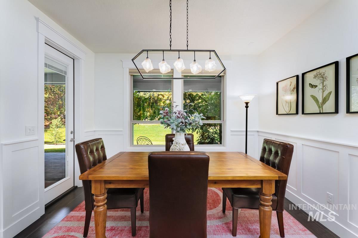 1833 N Monterossa, Eagle, Idaho 83616, 3 Bedrooms, 2.5 Bathrooms, Residential For Sale, Price $839,000, 98966120