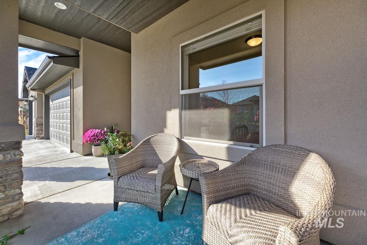 1833 N Monterossa, Eagle, Idaho 83616, 3 Bedrooms, 2.5 Bathrooms, Residential For Sale, Price $839,000, 98966120