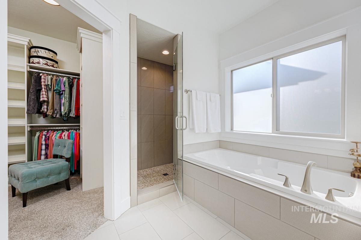 1833 N Monterossa, Eagle, Idaho 83616, 3 Bedrooms, 2.5 Bathrooms, Residential For Sale, Price $839,000, 98966120