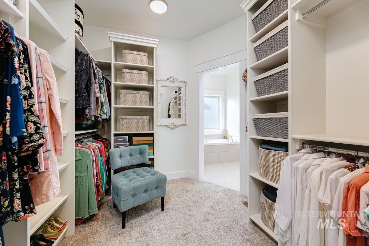 1833 N Monterossa, Eagle, Idaho 83616, 3 Bedrooms, 2.5 Bathrooms, Residential For Sale, Price $839,000, 98966120