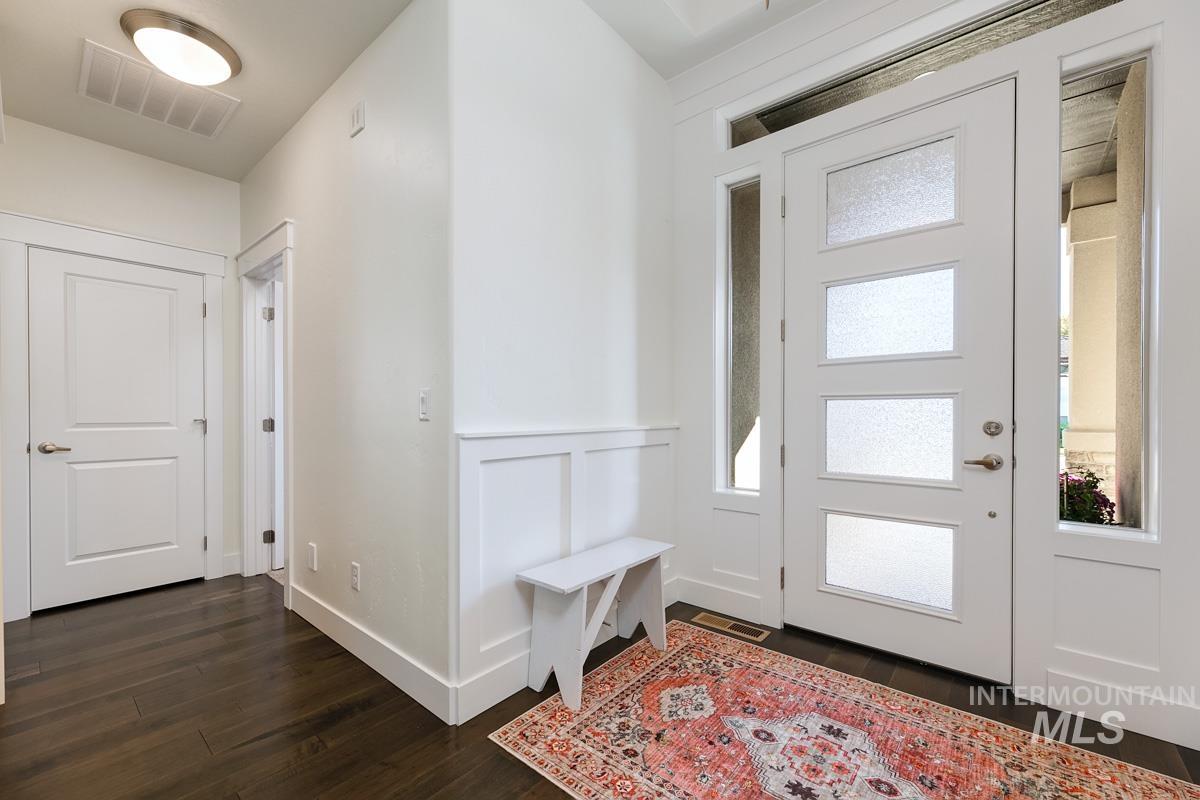 1833 N Monterossa, Eagle, Idaho 83616, 3 Bedrooms, 2.5 Bathrooms, Residential For Sale, Price $839,000, 98966120