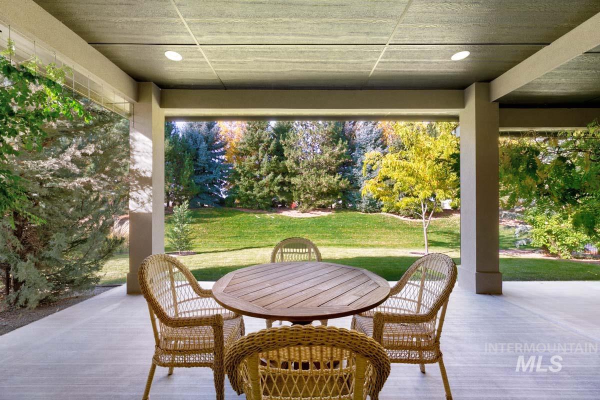 1833 N Monterossa, Eagle, Idaho 83616, 3 Bedrooms, 2.5 Bathrooms, Residential For Sale, Price $839,000, 98966120