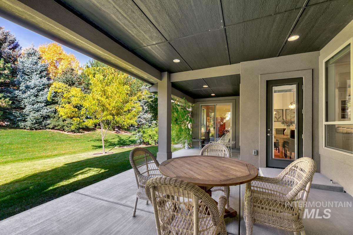 1833 N Monterossa, Eagle, Idaho 83616, 3 Bedrooms, 2.5 Bathrooms, Residential For Sale, Price $839,000, 98966120