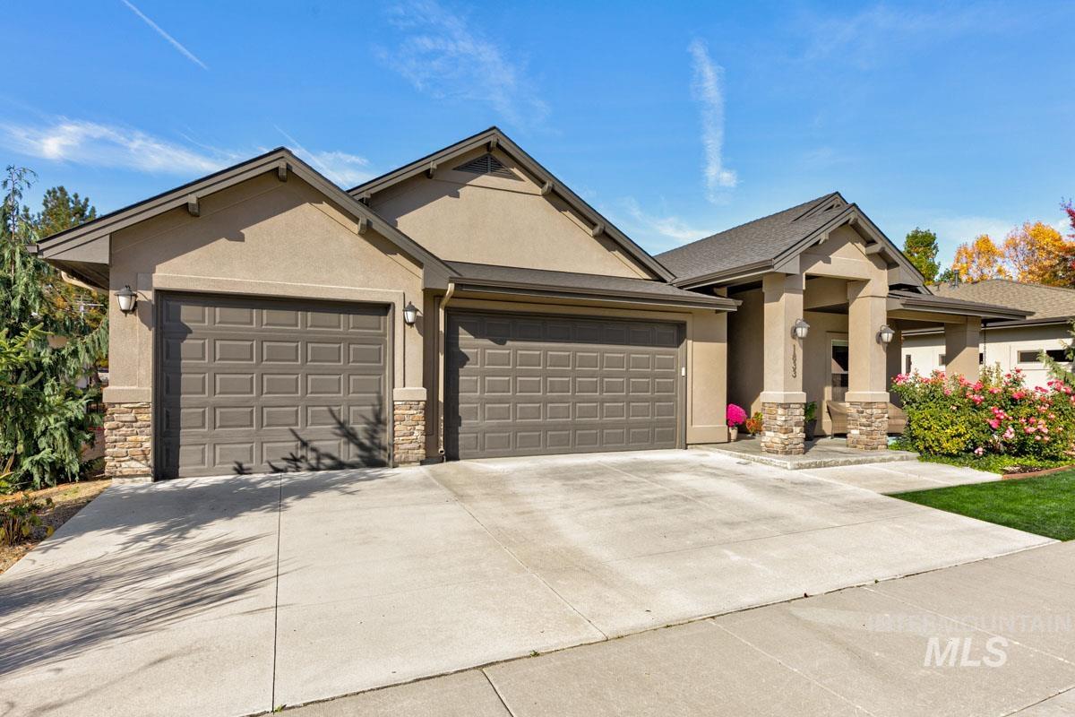 1833 N Monterossa, Eagle, Idaho 83616, 3 Bedrooms, 2.5 Bathrooms, Residential For Sale, Price $839,000, 98966120