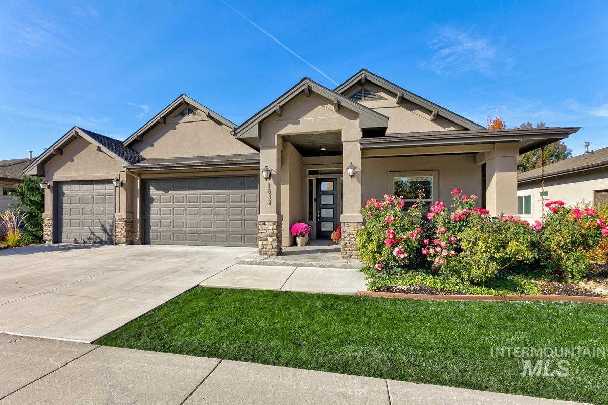 1833 N Monterossa, Eagle, Idaho 83616, 3 Bedrooms, 2.5 Bathrooms, Residential For Sale, Price $839,000, 98966120