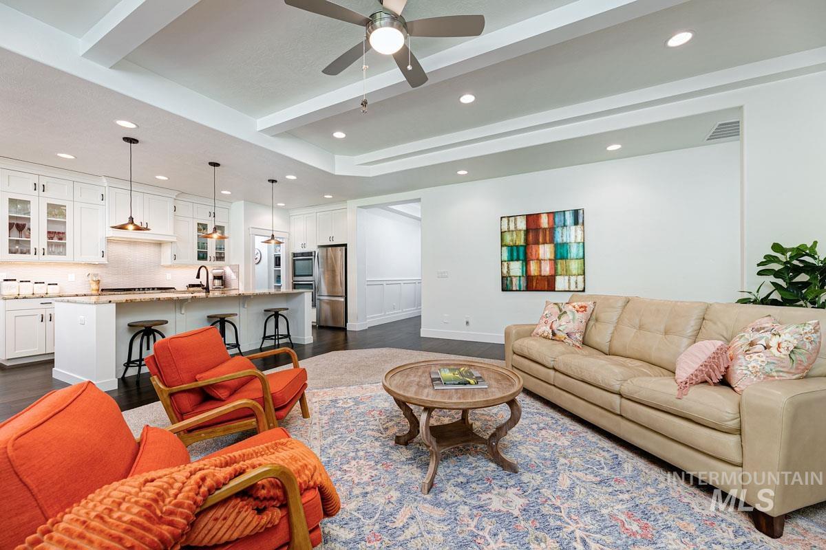 1833 N Monterossa, Eagle, Idaho 83616, 3 Bedrooms, 2.5 Bathrooms, Residential For Sale, Price $839,000, 98966120