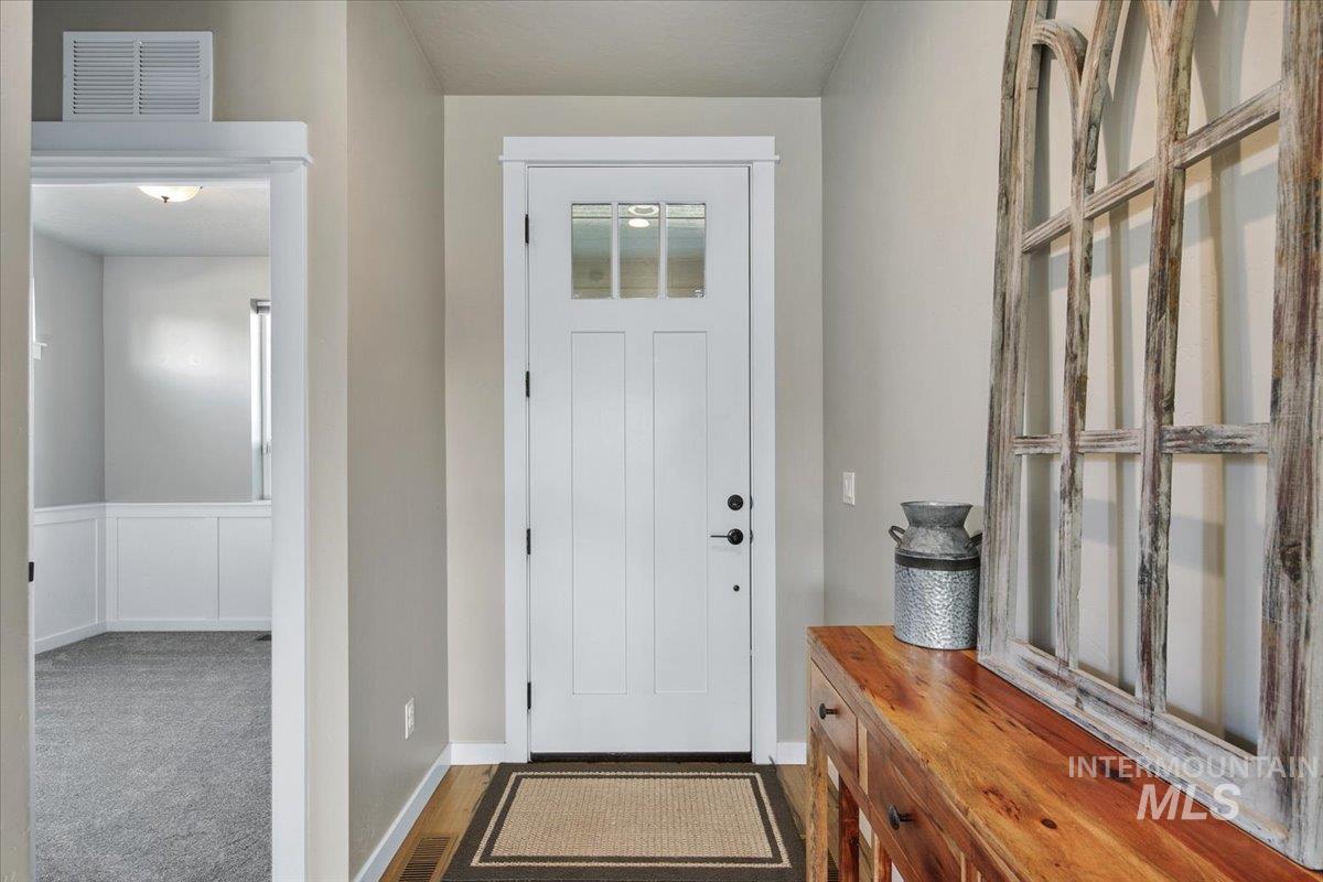 10951 W Mossywood Dr., Boise, Idaho 83709, 4 Bedrooms, 2.5 Bathrooms, Residential For Sale, Price $619,900, 98966135