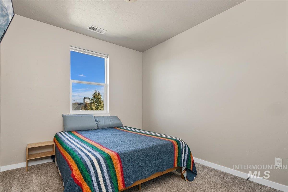 10951 W Mossywood Dr., Boise, Idaho 83709, 4 Bedrooms, 2.5 Bathrooms, Residential For Sale, Price $619,900, 98966135