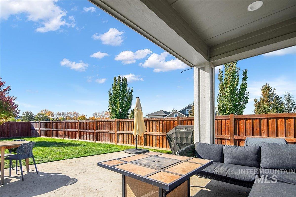 10951 W Mossywood Dr., Boise, Idaho 83709, 4 Bedrooms, 2.5 Bathrooms, Residential For Sale, Price $619,900, 98966135