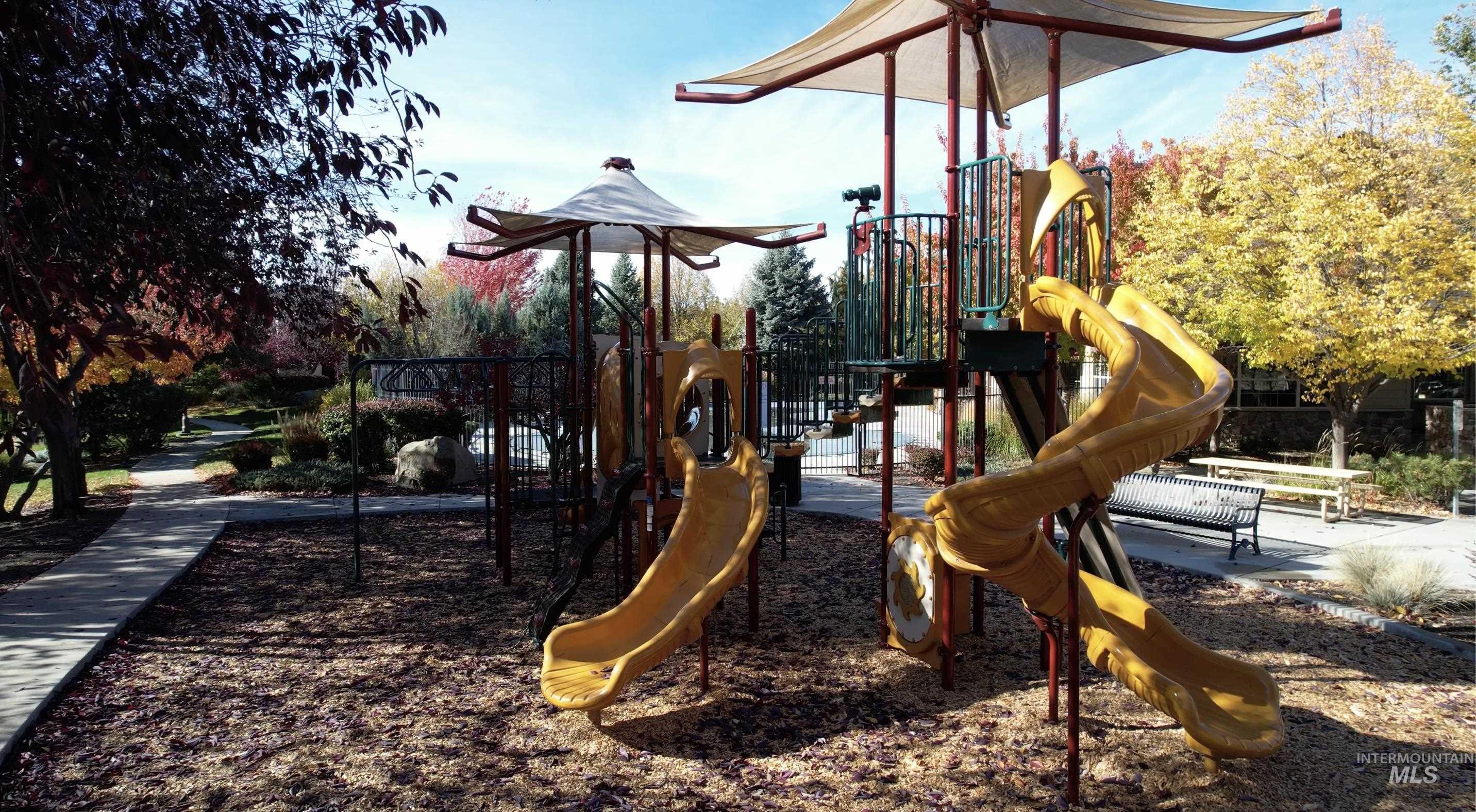 10951 W Mossywood Dr., Boise, Idaho 83709, 4 Bedrooms, 2.5 Bathrooms, Residential For Sale, Price $619,900, 98966135