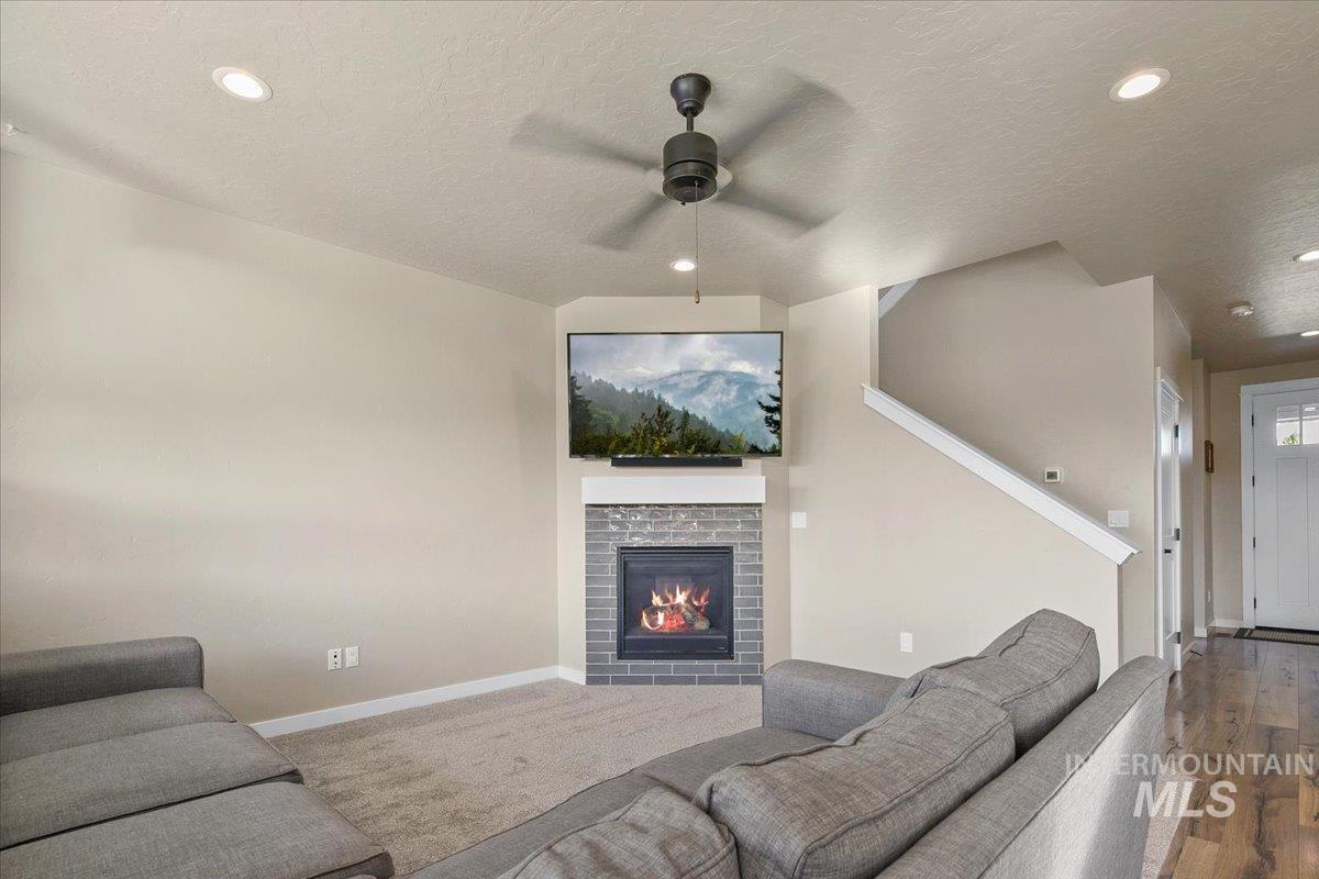 10951 W Mossywood Dr., Boise, Idaho 83709, 4 Bedrooms, 2.5 Bathrooms, Residential For Sale, Price $619,900, 98966135