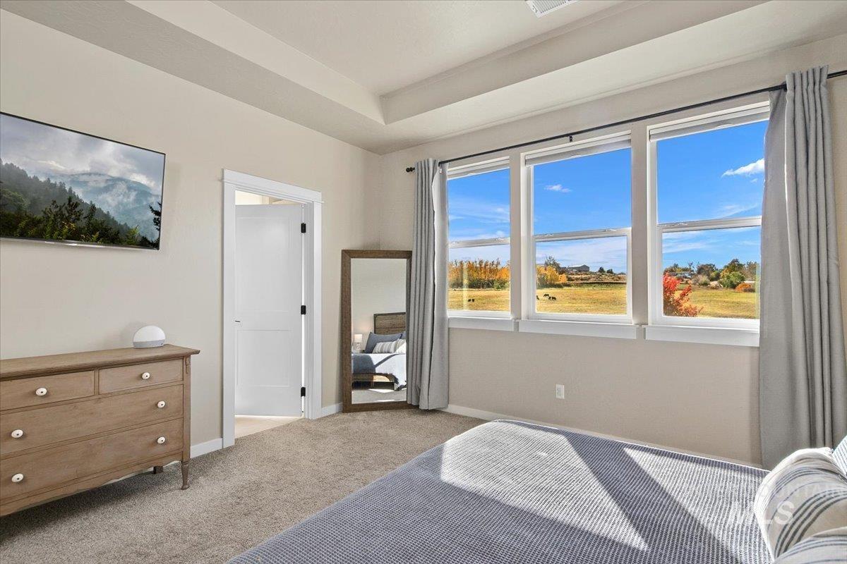 10951 W Mossywood Dr., Boise, Idaho 83709, 4 Bedrooms, 2.5 Bathrooms, Residential For Sale, Price $619,900, 98966135