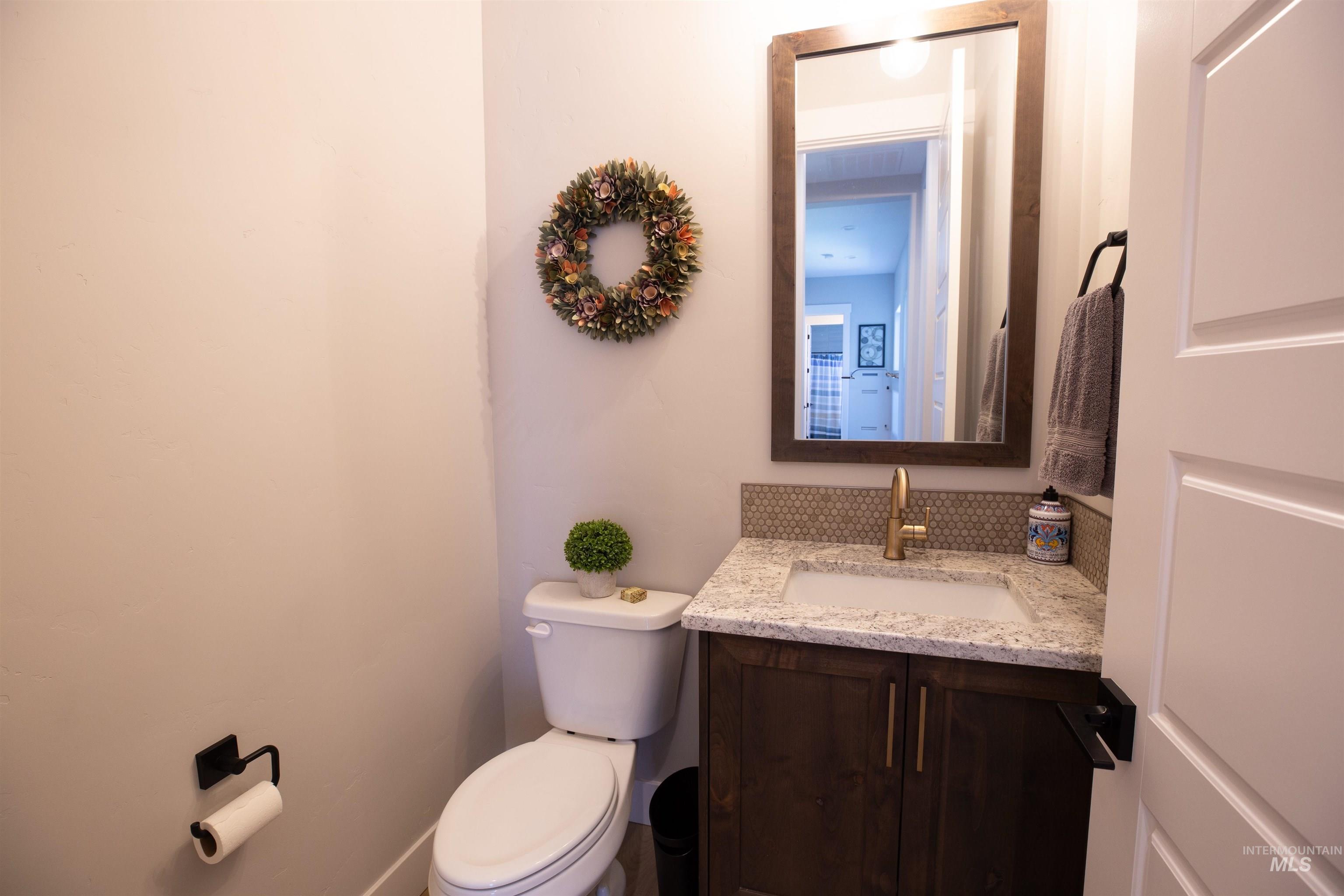 6121 S Cubola Way, Meridian, Idaho 83642, 4 Bedrooms, 2.5 Bathrooms, Residential For Sale, Price $899,000, 98966140