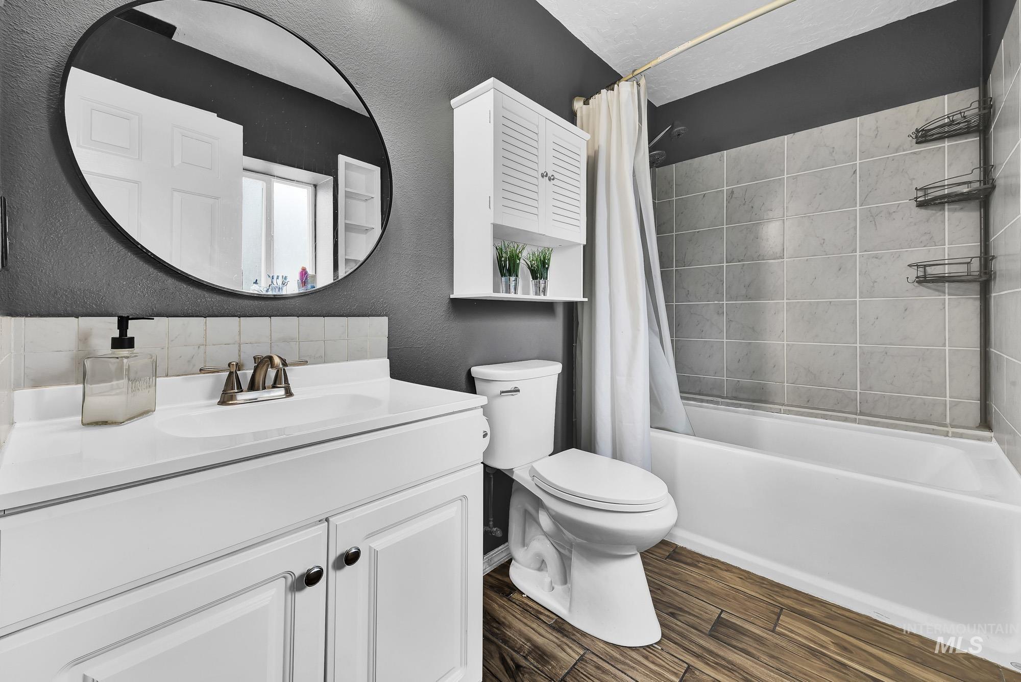 1723 N Eaglet Ct, Nampa, Idaho 83651, 4 Bedrooms, 2 Bathrooms, Residential For Sale, Price $450,000, 98966142