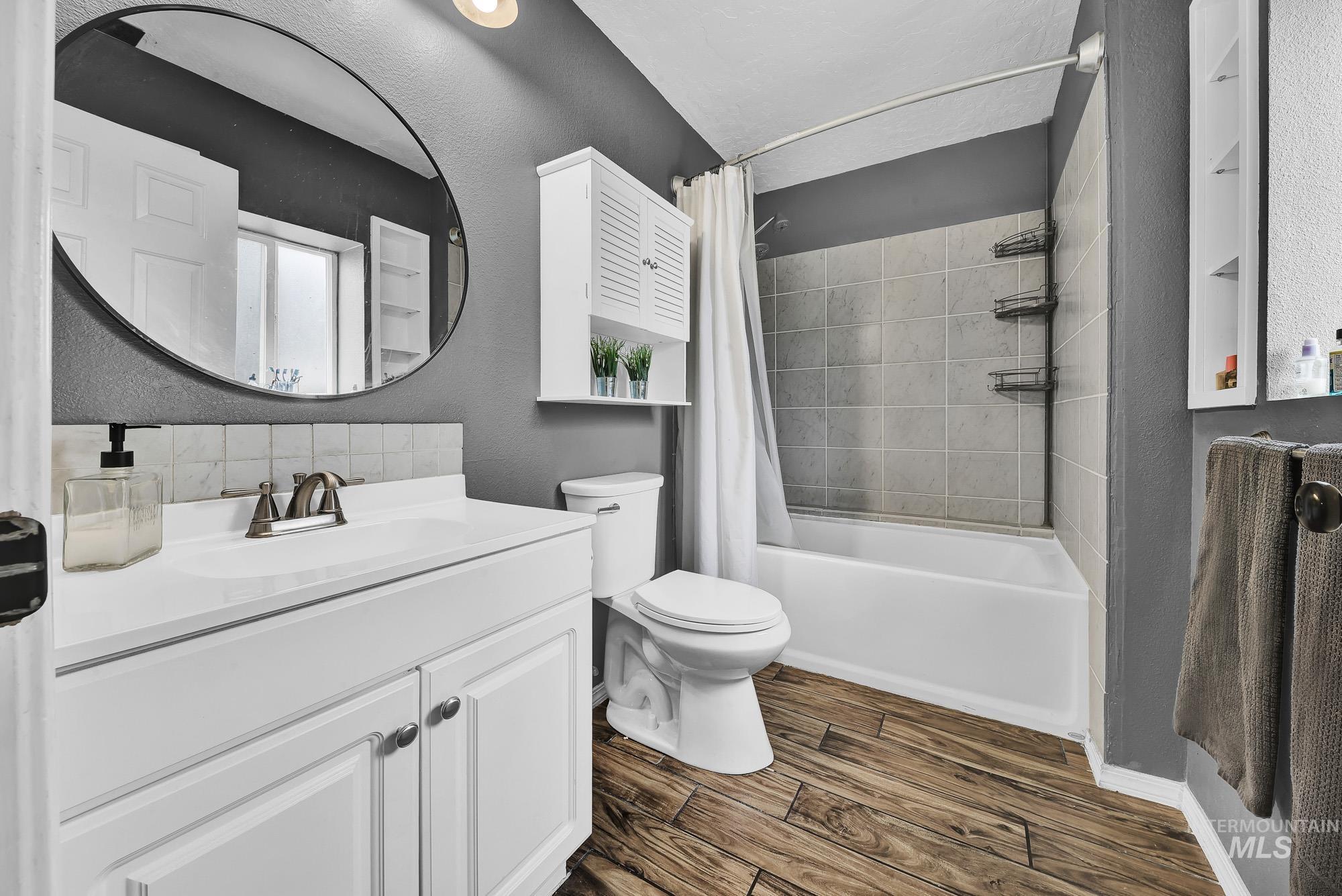 1723 N Eaglet Ct, Nampa, Idaho 83651, 4 Bedrooms, 2 Bathrooms, Residential For Sale, Price $450,000, 98966142