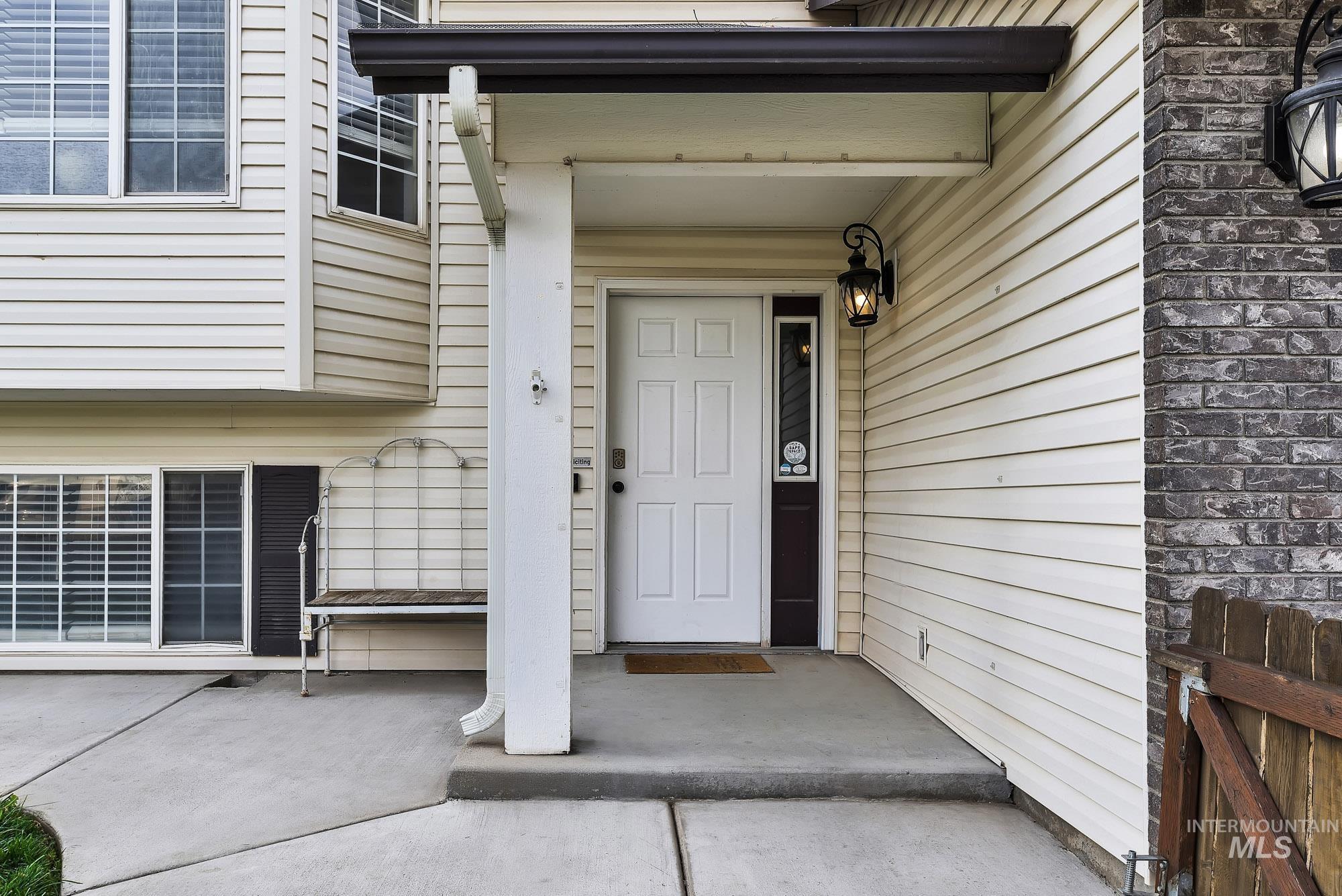 1723 N Eaglet Ct, Nampa, Idaho 83651, 4 Bedrooms, 2 Bathrooms, Residential For Sale, Price $450,000, 98966142