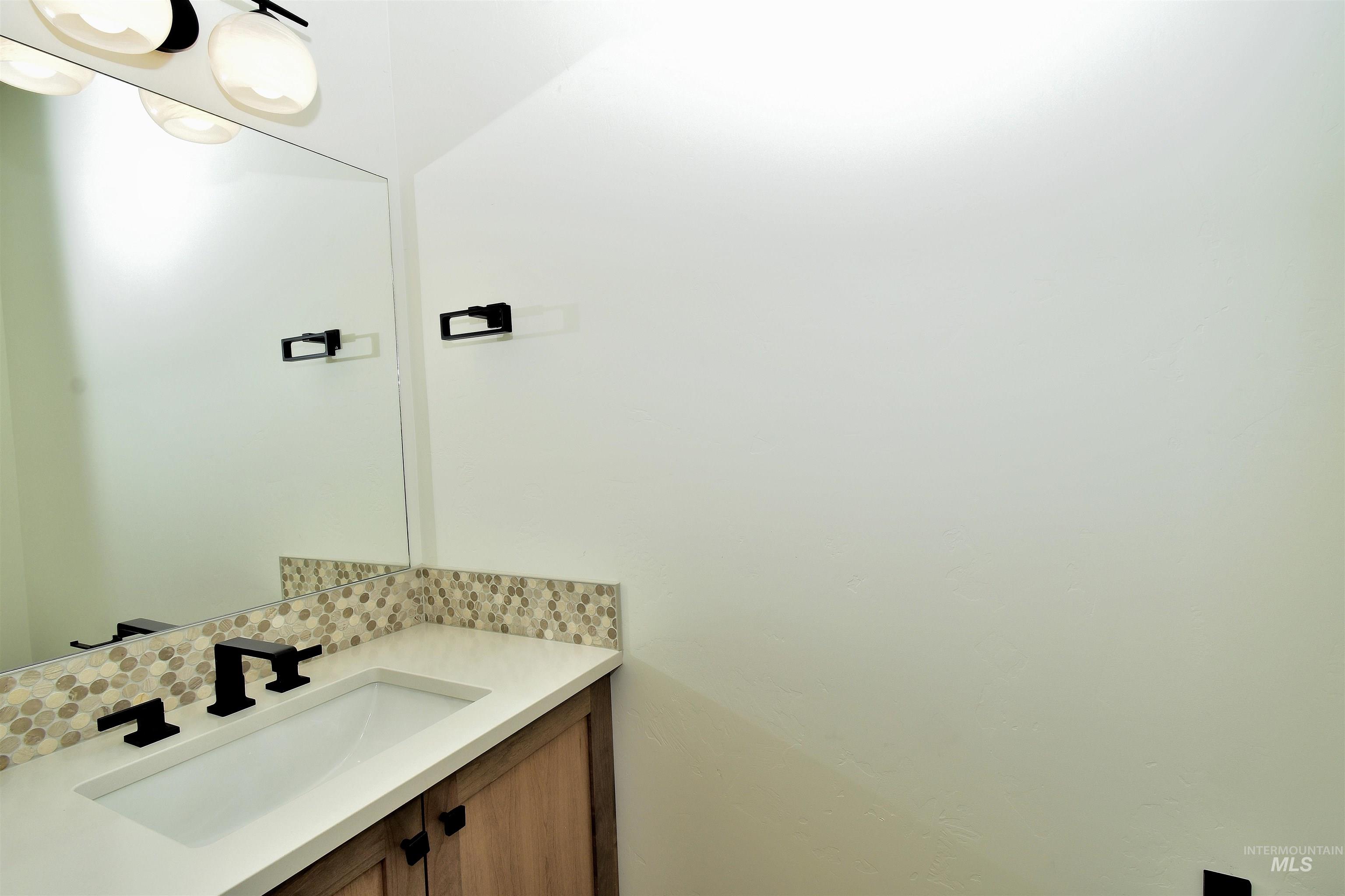 5273 N River Water Lane, Garden City, Idaho 83714, 4 Bedrooms, 3 Bathrooms, Residential For Sale, Price $934,900, 98966146