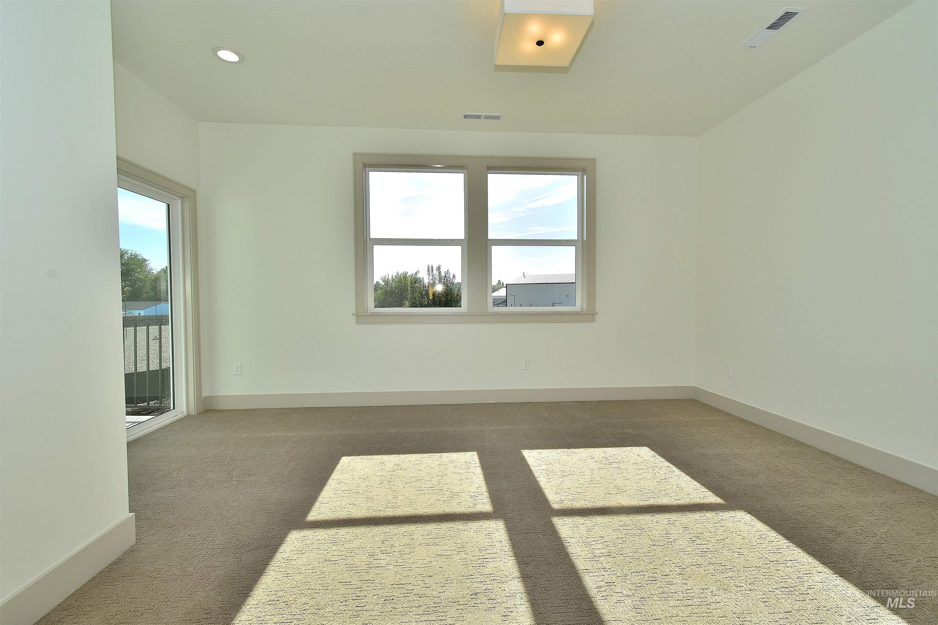 5273 N River Water Lane, Garden City, Idaho 83714, 4 Bedrooms, 3 Bathrooms, Residential For Sale, Price $934,900, 98966146