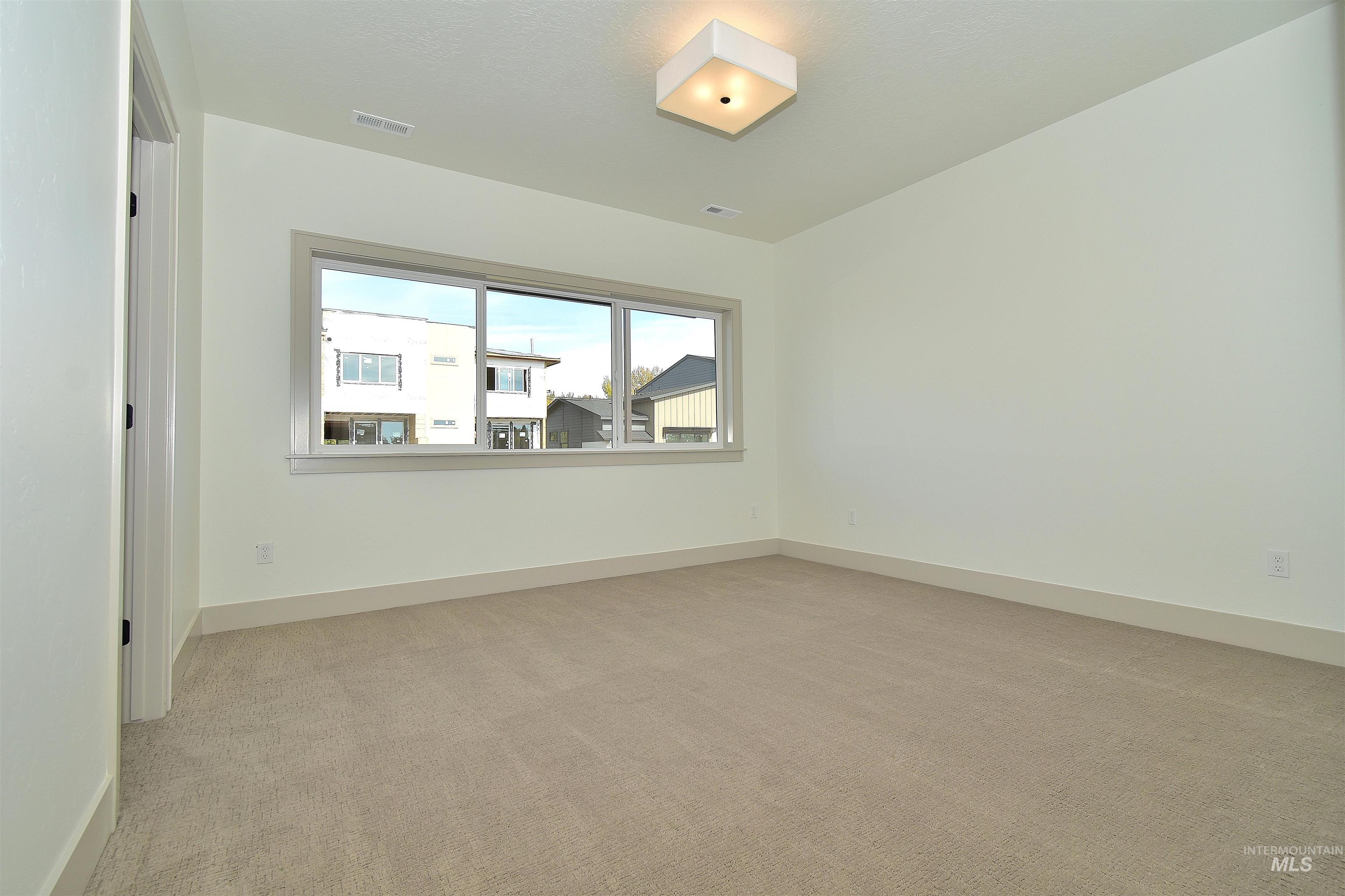 5273 N River Water Lane, Garden City, Idaho 83714, 4 Bedrooms, 3 Bathrooms, Residential For Sale, Price $934,900, 98966146