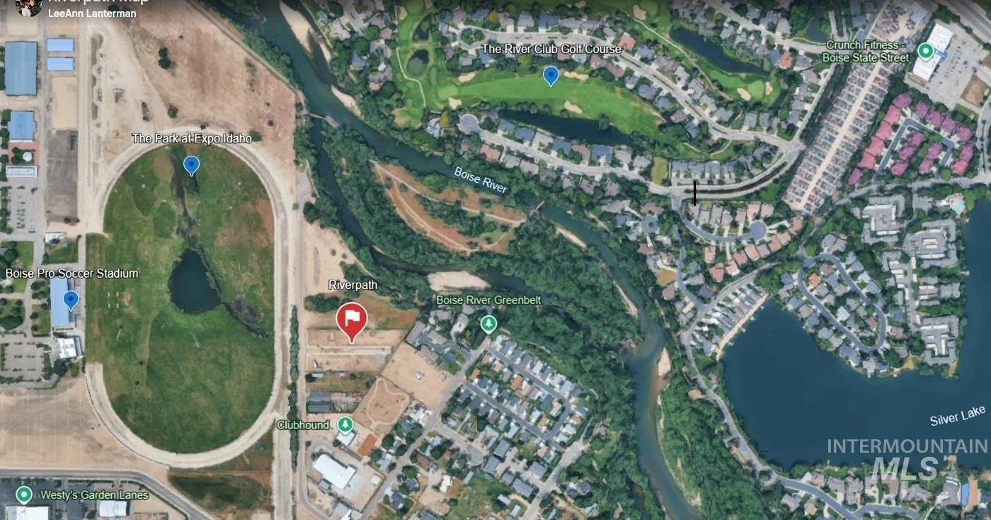 Greenbelt Just Steps Away