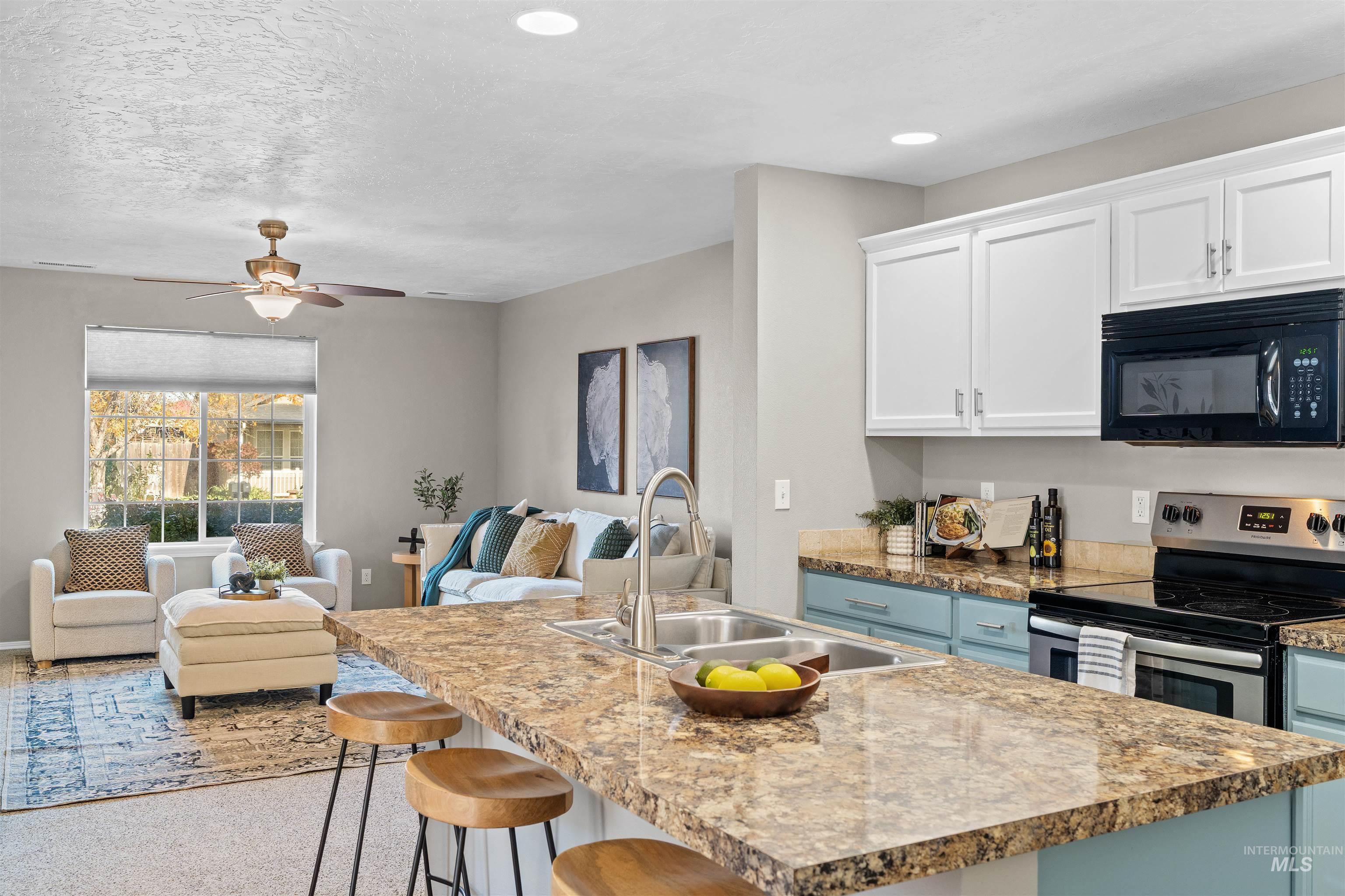 10451 W Jerry Peak Street, Boise, Idaho 83709, 3 Bedrooms, 2.5 Bathrooms, Residential For Sale, Price $399,900, 98966147