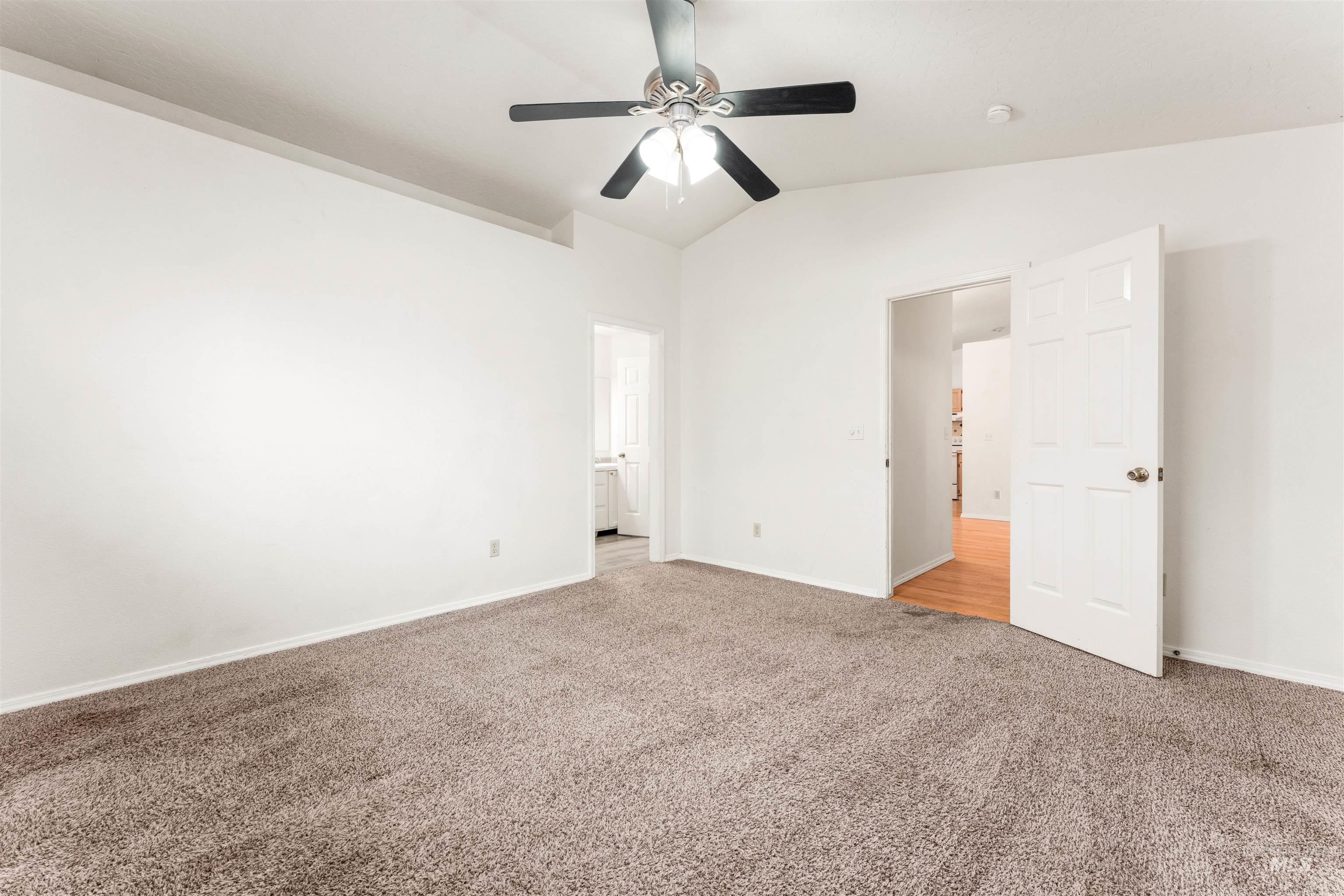 9734 W Cascade St, Boise, Idaho 83704, 3 Bedrooms, 2 Bathrooms, Residential For Sale, Price $379,900, 98966148