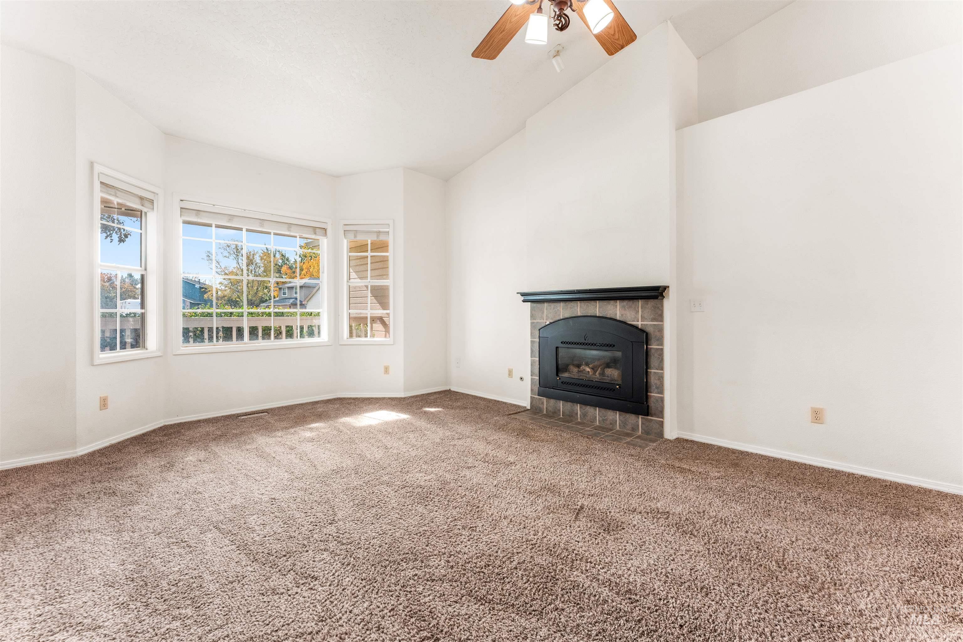 9734 W Cascade St, Boise, Idaho 83704, 3 Bedrooms, 2 Bathrooms, Residential For Sale, Price $379,900, 98966148