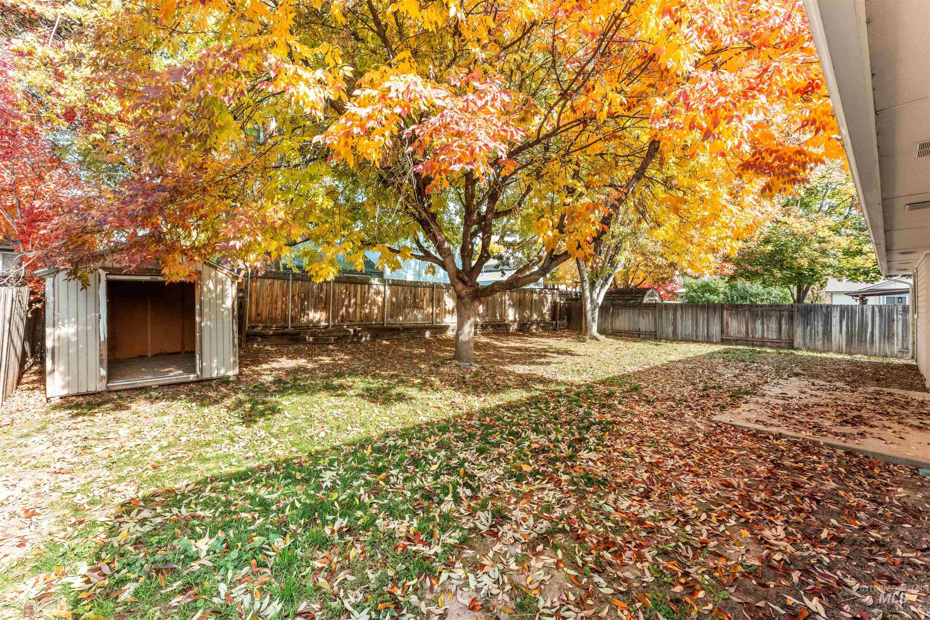 9734 W Cascade St, Boise, Idaho 83704, 3 Bedrooms, 2 Bathrooms, Residential For Sale, Price $379,900, 98966148