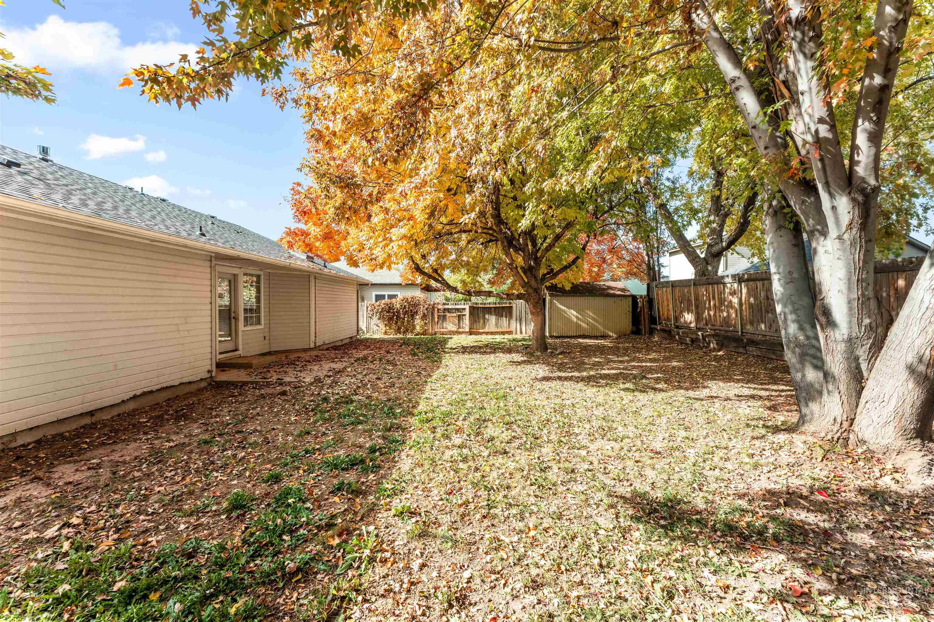 9734 W Cascade St, Boise, Idaho 83704, 3 Bedrooms, 2 Bathrooms, Residential For Sale, Price $379,900, 98966148