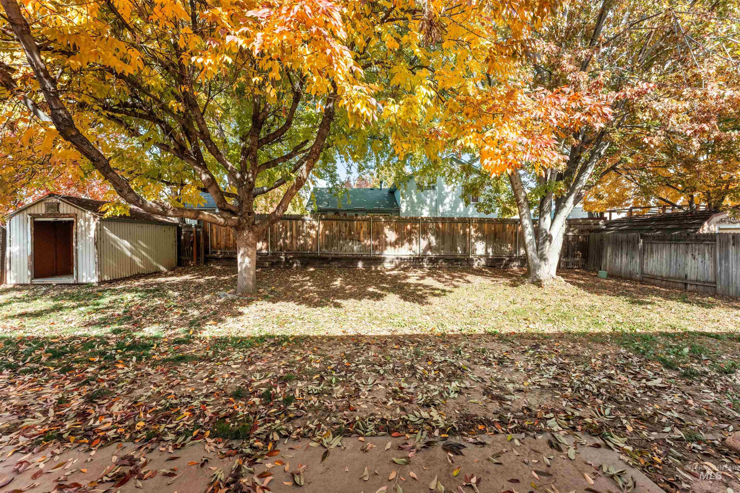 9734 W Cascade St, Boise, Idaho 83704, 3 Bedrooms, 2 Bathrooms, Residential For Sale, Price $379,900, 98966148