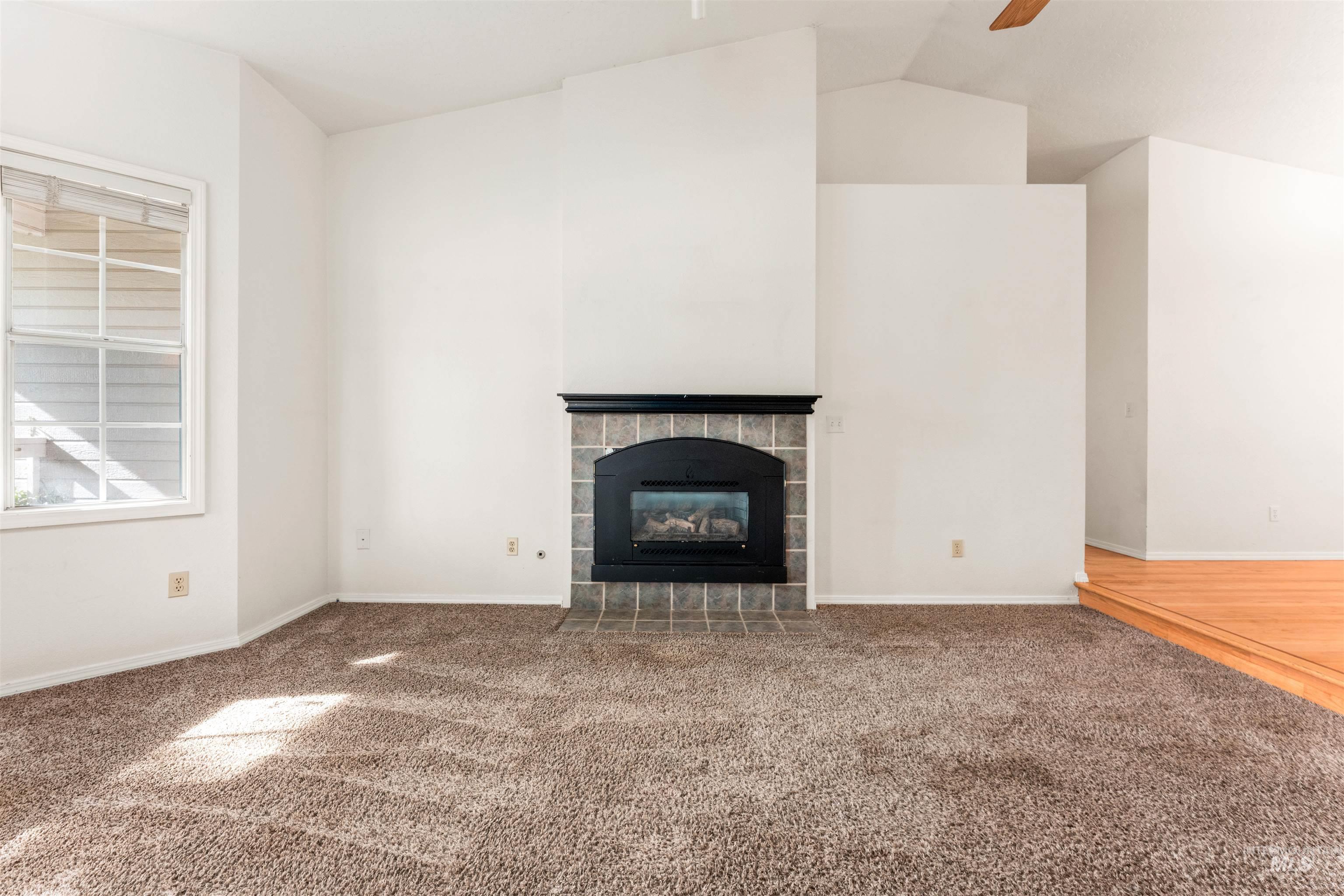 9734 W Cascade St, Boise, Idaho 83704, 3 Bedrooms, 2 Bathrooms, Residential For Sale, Price $379,900, 98966148