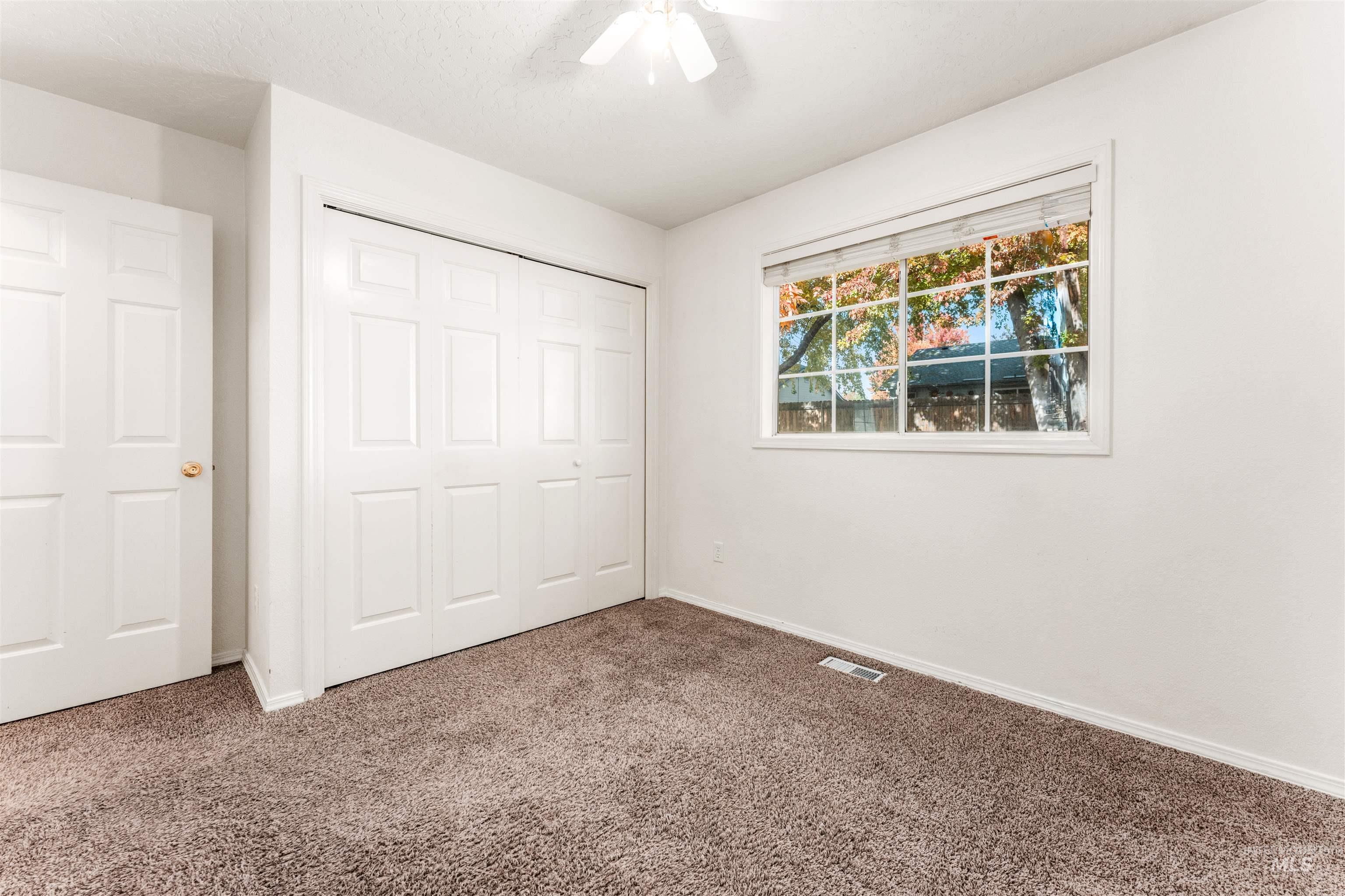 9734 W Cascade St, Boise, Idaho 83704, 3 Bedrooms, 2 Bathrooms, Residential For Sale, Price $379,900, 98966148