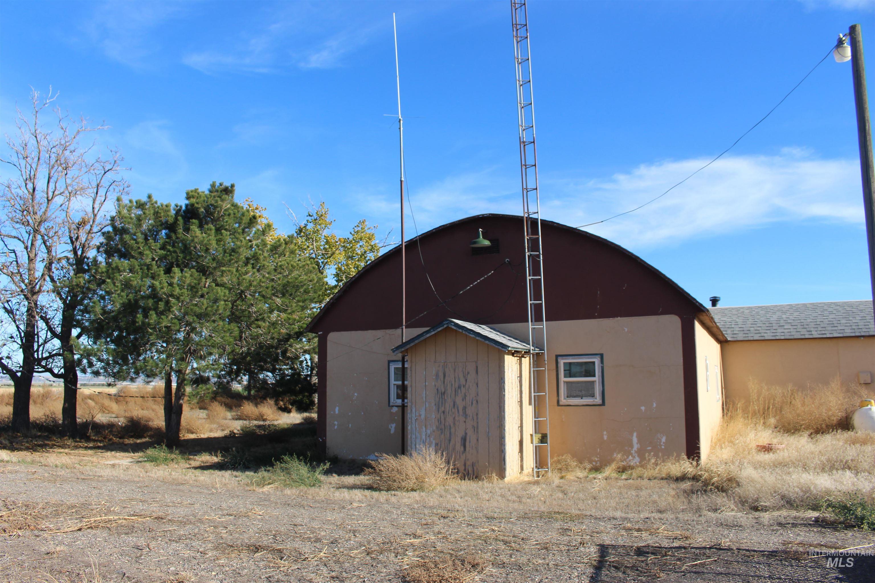 5168 Jump Creek Rd, Homedale, Idaho 83628-3677, 3 Bedrooms, 1.5 Bathrooms, Residential For Sale, Price $355,000, 98966159