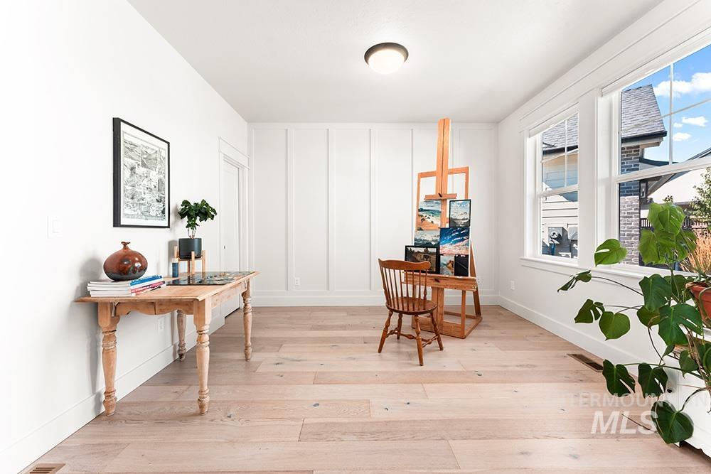 6724 N Adale Way, Meridian, Idaho 83646, 4 Bedrooms, 3.5 Bathrooms, Residential For Sale, Price $999,900, 98966164