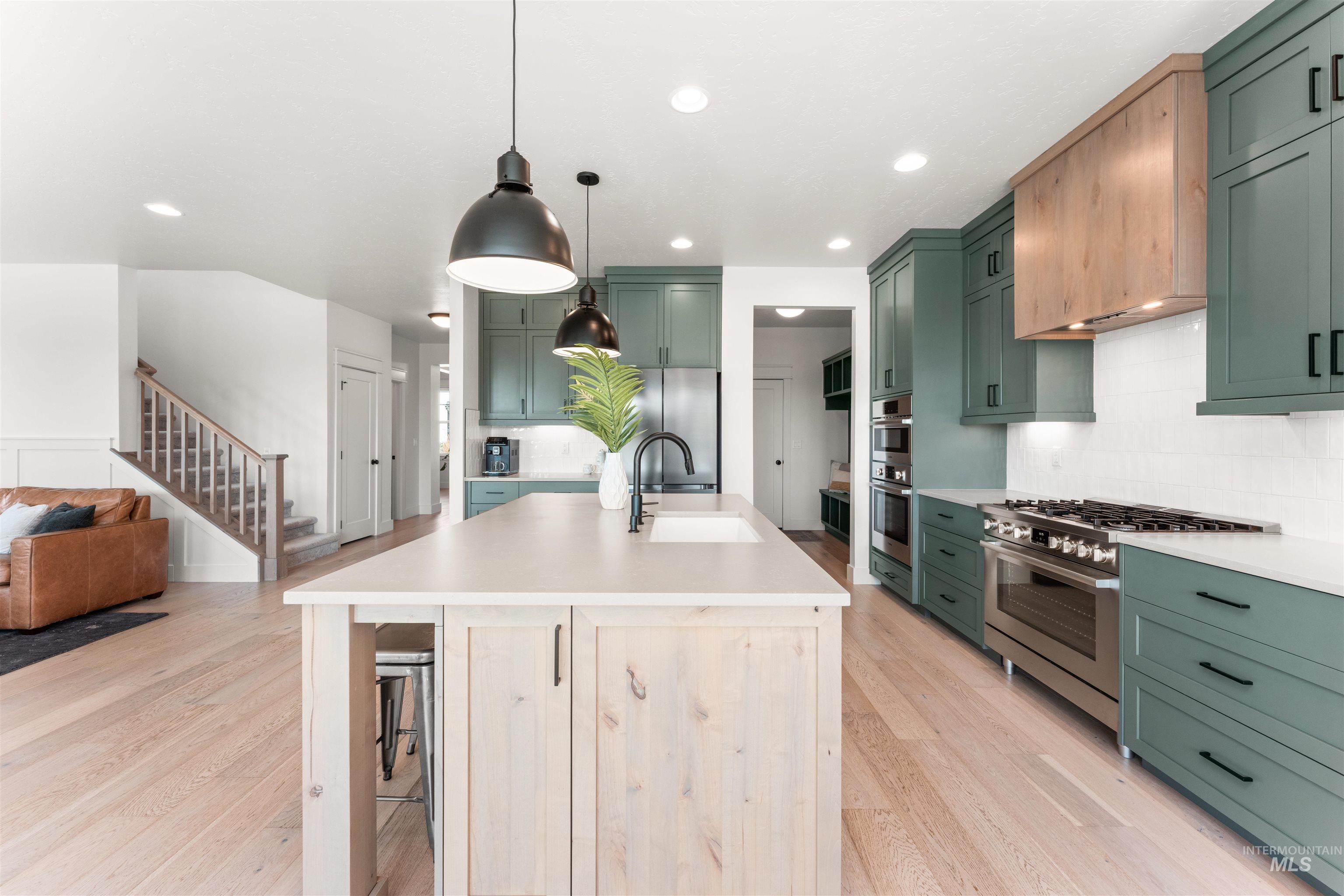 6724 N Adale Way, Meridian, Idaho 83646, 4 Bedrooms, 3.5 Bathrooms, Residential For Sale, Price $999,900, 98966164