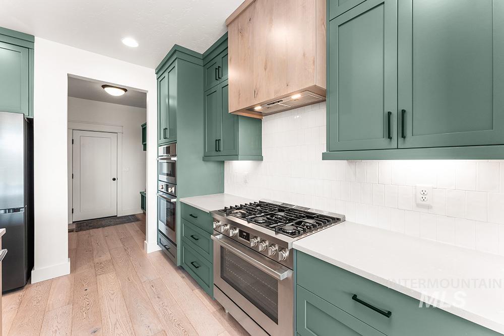 6724 N Adale Way, Meridian, Idaho 83646, 4 Bedrooms, 3.5 Bathrooms, Residential For Sale, Price $999,900, 98966164