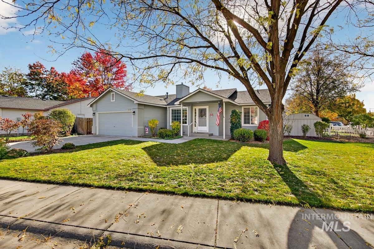 893 E Cembra St, Eagle, Idaho 83616, 3 Bedrooms, 2 Bathrooms, Residential For Sale, Price $499,000, 98966167