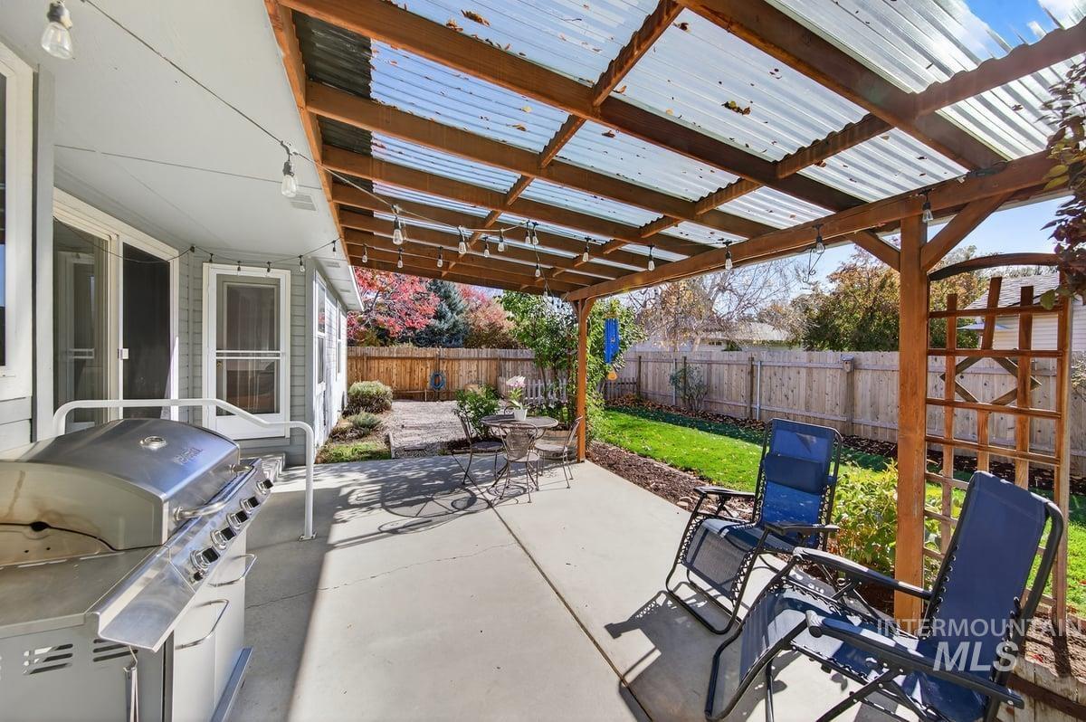 893 E Cembra St, Eagle, Idaho 83616, 3 Bedrooms, 2 Bathrooms, Residential For Sale, Price $499,000, 98966167